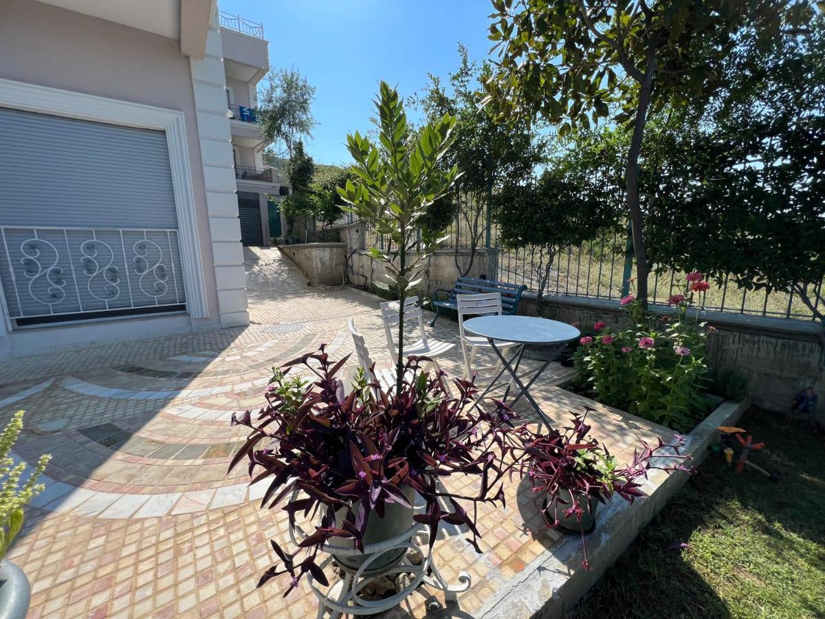 Villa Luiss Panorama Durrës Exteriör bild